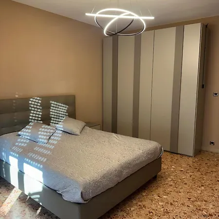 2 Bedroom 50 M From The Sea * 리도디캄파이오레