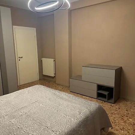 2 Bedroom 50 M From The Sea * 리도디캄파이오레